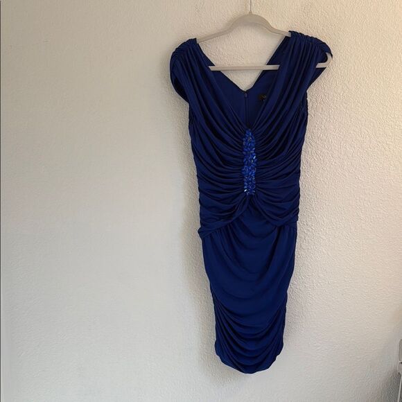 Tadashi Shoji rouched embellished cocktail dress - Picture 3 of 15